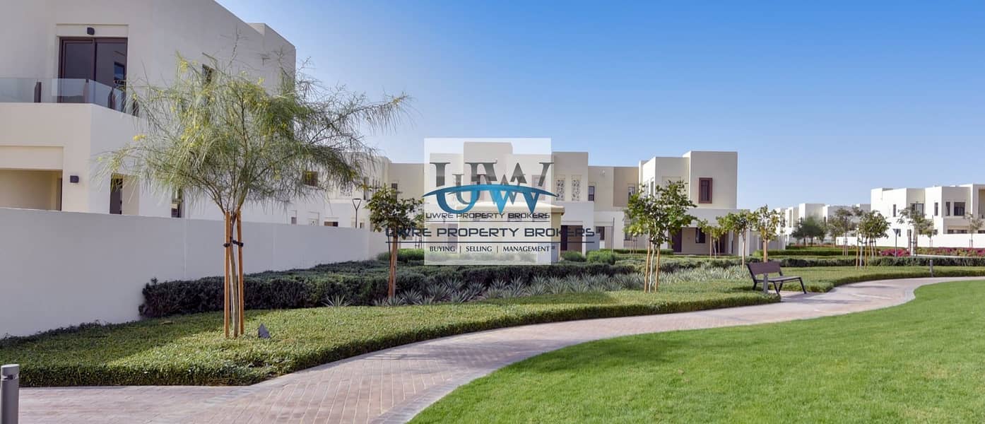 6 Stunning Villa In Mira Oasis For Sale