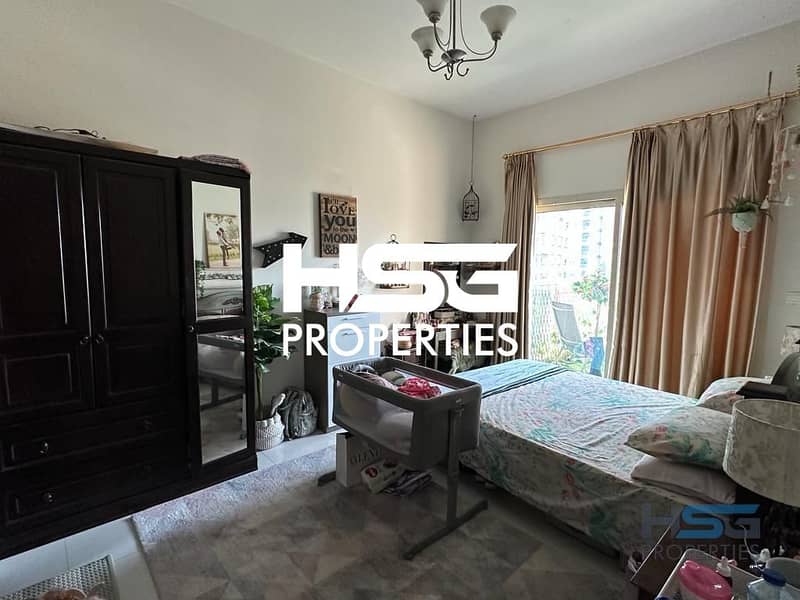 Spacious 1 BHK | Hot Deal | Semi Furnished