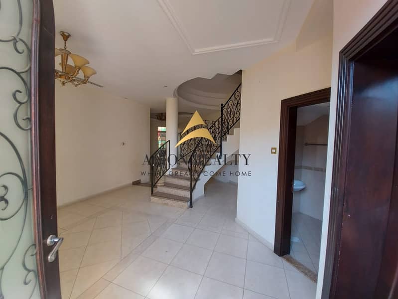 2 Spacious 3Br + Maid's | Compound Villa | Away from Flight Path - Mirdif
