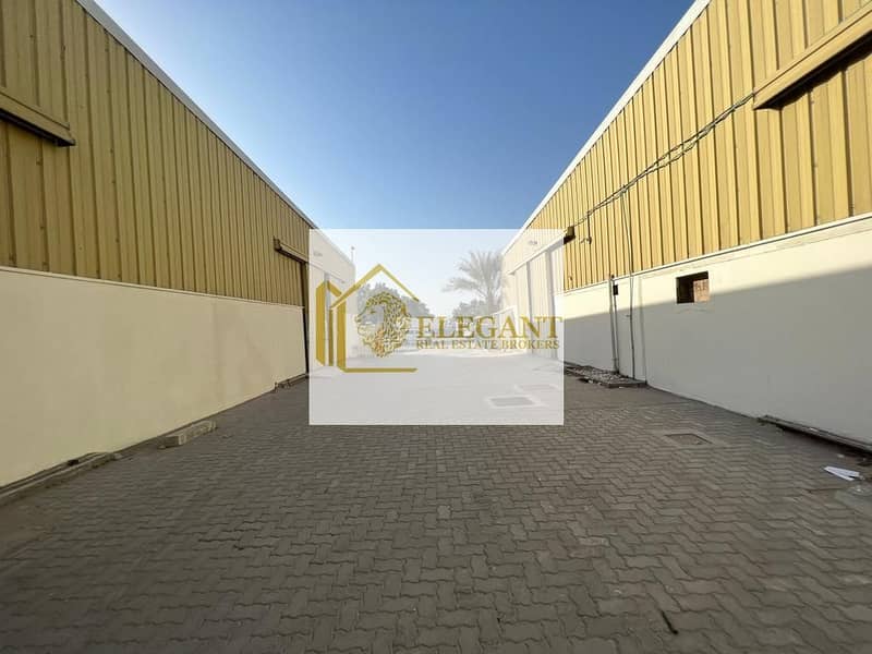 BIG WAREHOUSE FOR RENT,IN  AL QUOZ. BEST LOCATION. .