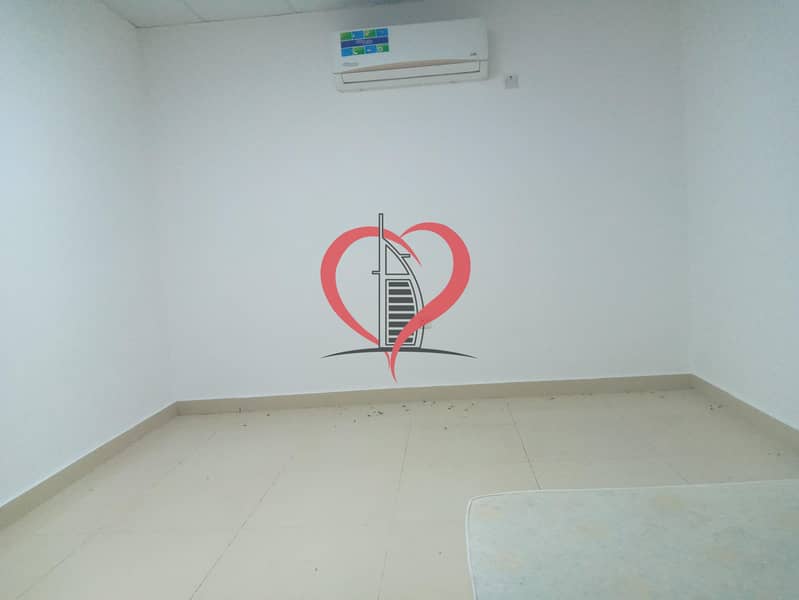 5 Excellent 1BHK in Karama near ADCB airport road