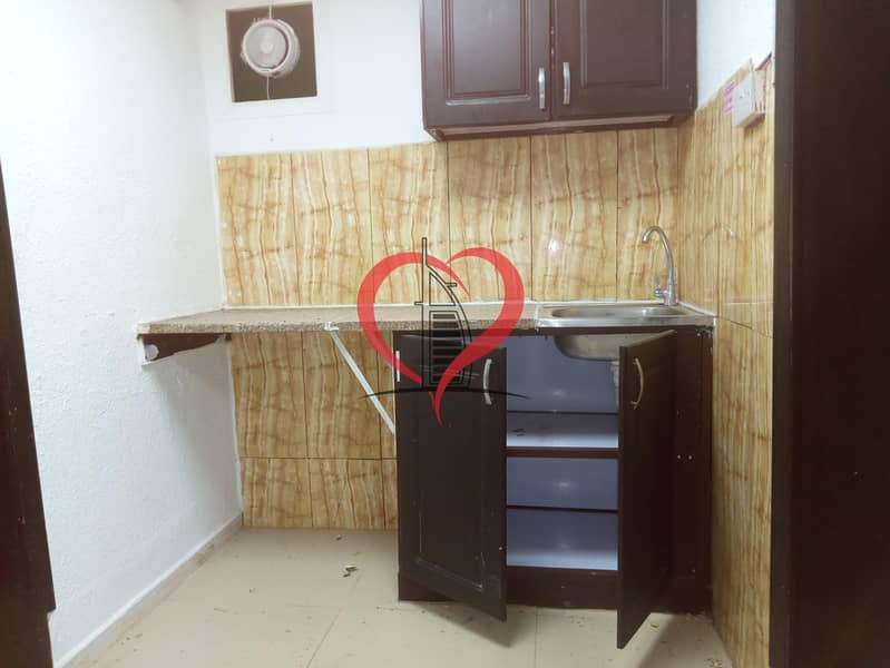 22 Excellent 1BHK in Karama near ADCB airport road