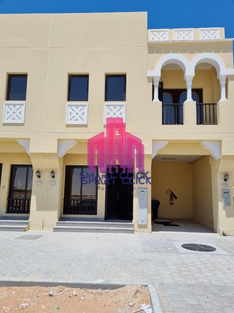 vacant! Brand New villa with great facilities will be the first to live in