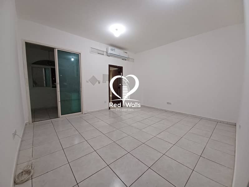 Квартира в Аль Вахда, 31500 AED - 6676378