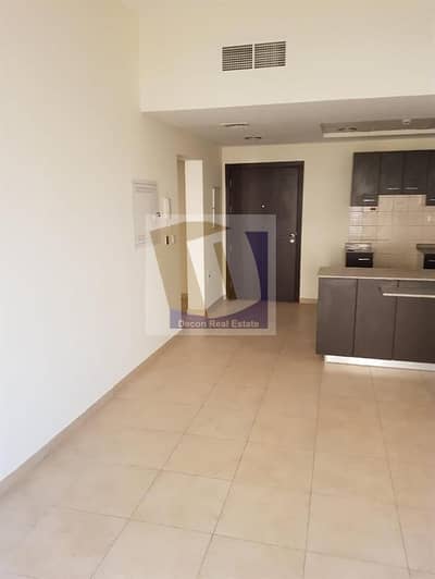 Apartments For In Remraam Flat Page 5 Bayut Com 1 Bedroom Apartment For In Remraam Dubai Open Kitchen With Balcony
