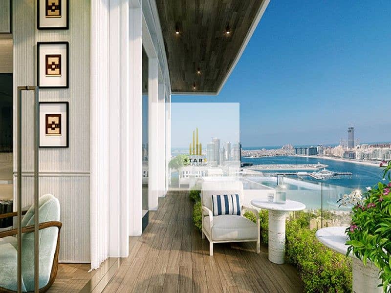 Beach & Palm-Facing | Luxury Apartment