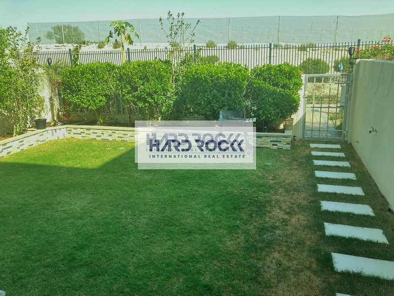 Stunning View || High Standard Living || Single Row Stunning View || High Standard Living || Single Row