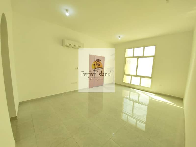 7 Luxury Living 2 master BR | Private Entrance | Ground Floor | Classy Design