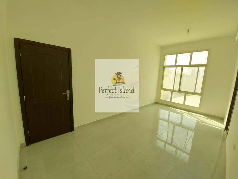 9 Luxury Living 2 master BR | Private Entrance | Ground Floor | Classy Design
