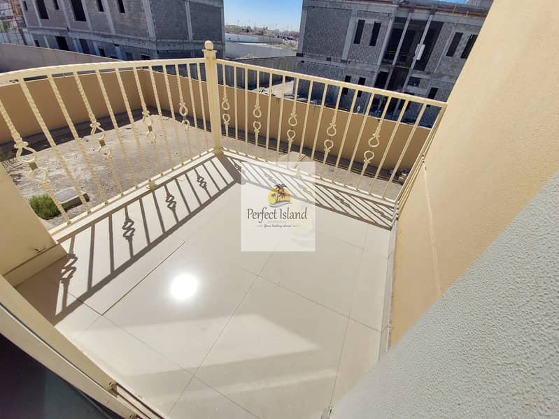 Awesome Deal 1 BR + Majls wuth Balcony|12  payments