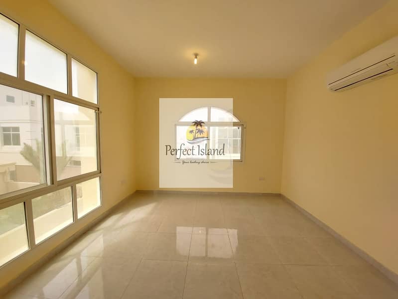 Fabulous Apartment| Prime location nearby service