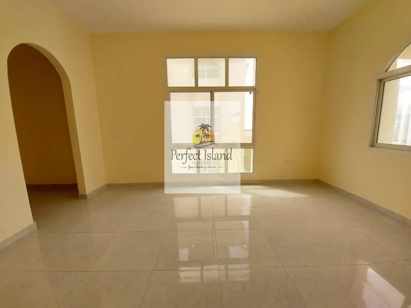 9 Fabulous Apartment| Prime location nearby service