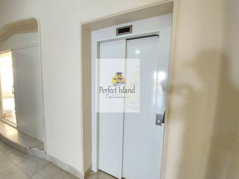 7 Super Deal| Private Entrance | Covered parking