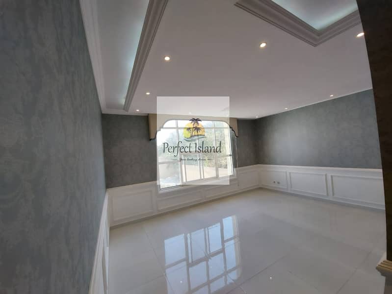 16 Stand alone with Extension | Near Canal Walk