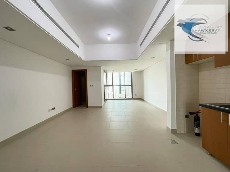Luxurious Apartment With Spacious Size & facilities just For  You Available Now In Danet Muroor road