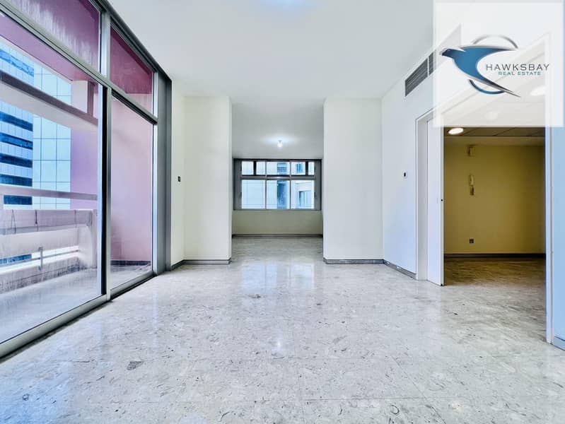 CLASSICAL & DELICATED 2BHK APARTMENT | BALCONY | LAUNDRY ROOM