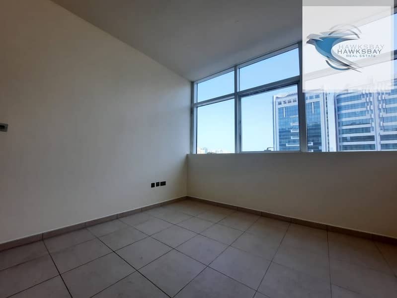 Bright | 1 Bed Room Apartment | Basement Parking