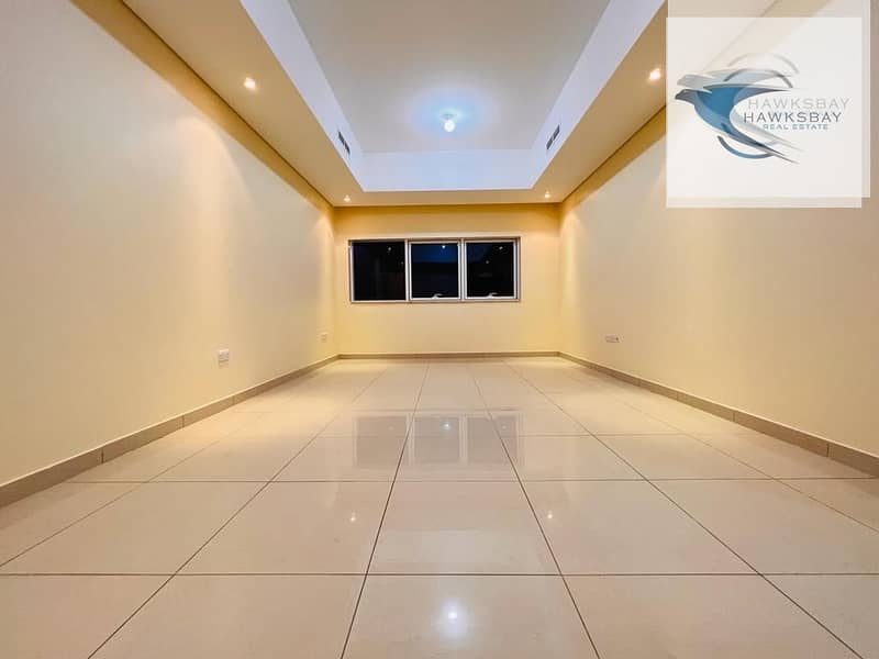 Квартира в Аль Нахьян，Аль Мамура, 2 cпальни, 60000 AED - 6625201