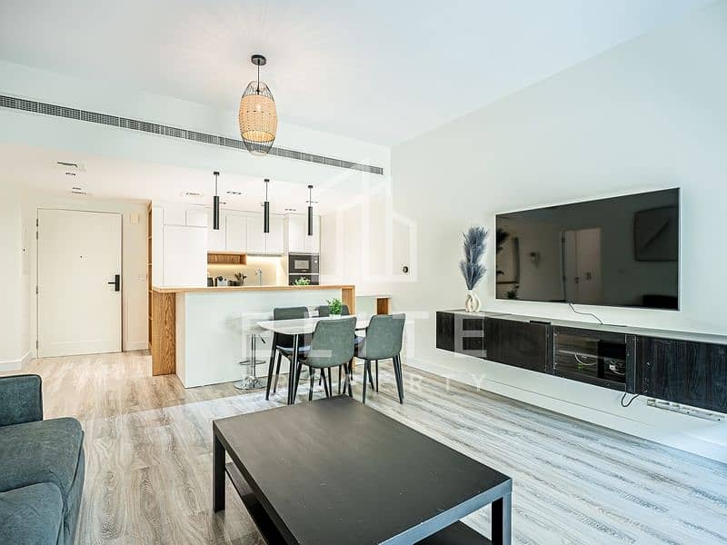 Fully upgraded and furnished |Vacant |Huge terrace Fully upgraded and furnished |Vacant |Huge terrace