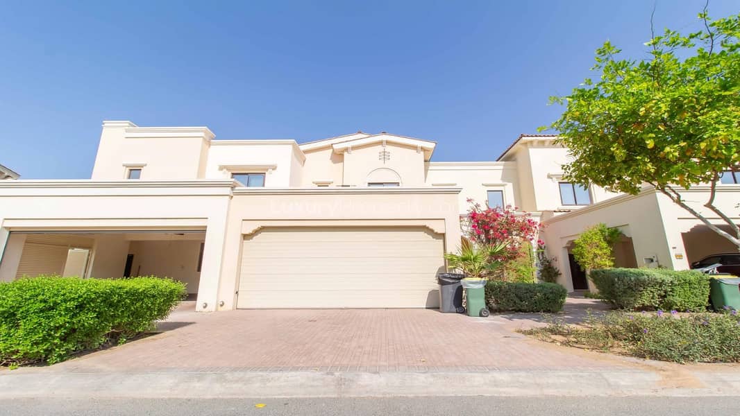 Vacant | Family Home | Community Amenities Vacant | Family Home | Community Amenities