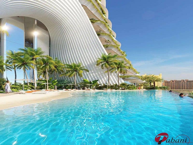 Luxury Waterfront Living| Rare Iconic Views Luxury Waterfront Living| Rare Iconic Views