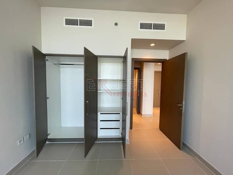 7 Harb gate 01 bedrooom. jpg