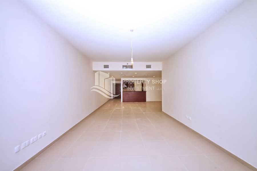 7 3-bedroom-apartment-al-reem-island-shams-abu-dhabi-gate-tower-dining-area. JPG