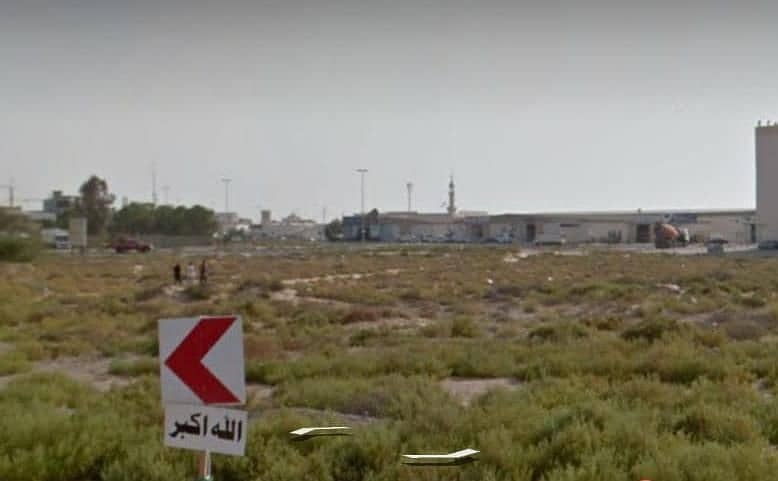 Commercial land for sale in the Emirate of Ajman - Al Jurf, excellent location, large area