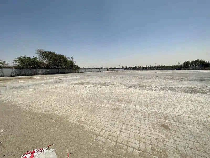 For rent or investment / half an industrial land in Abu Dhabi (Mafraq Industrial)