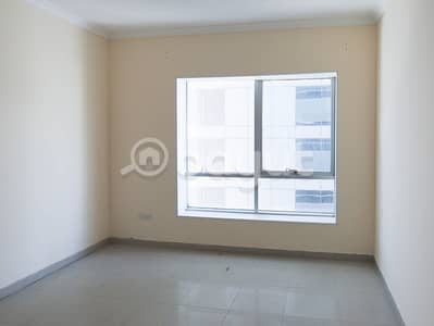 1 Bedroom Flat for Rent in Al Khan, Sharjah - Well Maintained 1BR Flat in Al Khan Sharjah