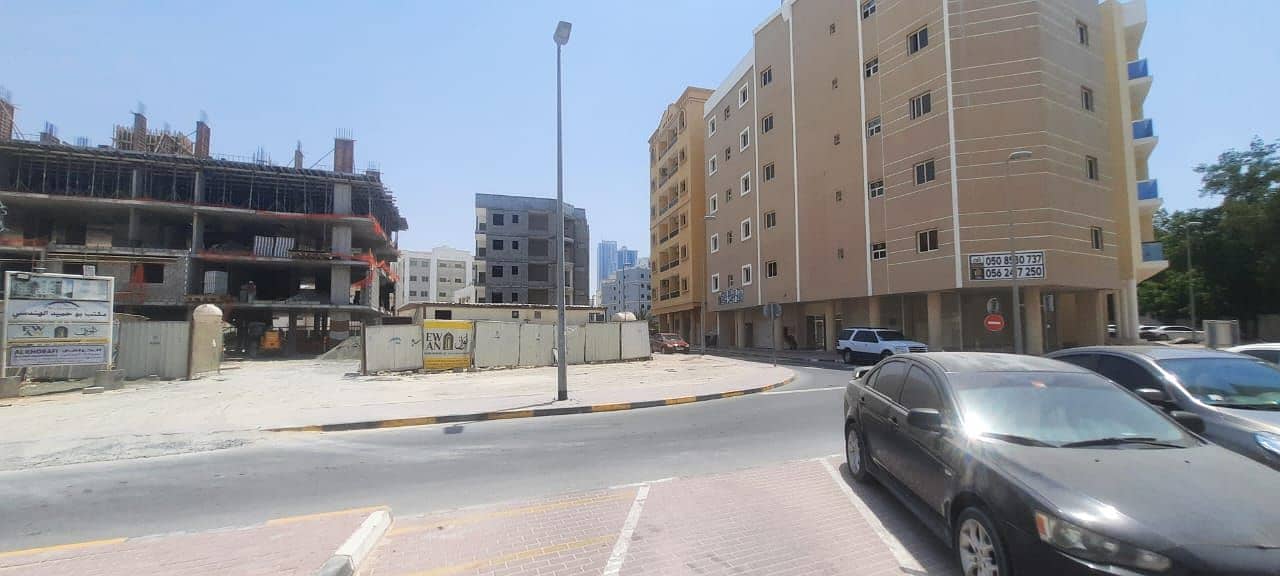 For sale commercial residential land in Al Nakheel2 ground+4 floor