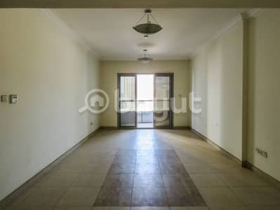 3 Bedroom Apartment for Rent in Al Khan, Sharjah - Available flat for rent easy access to Dubai in Style Tower