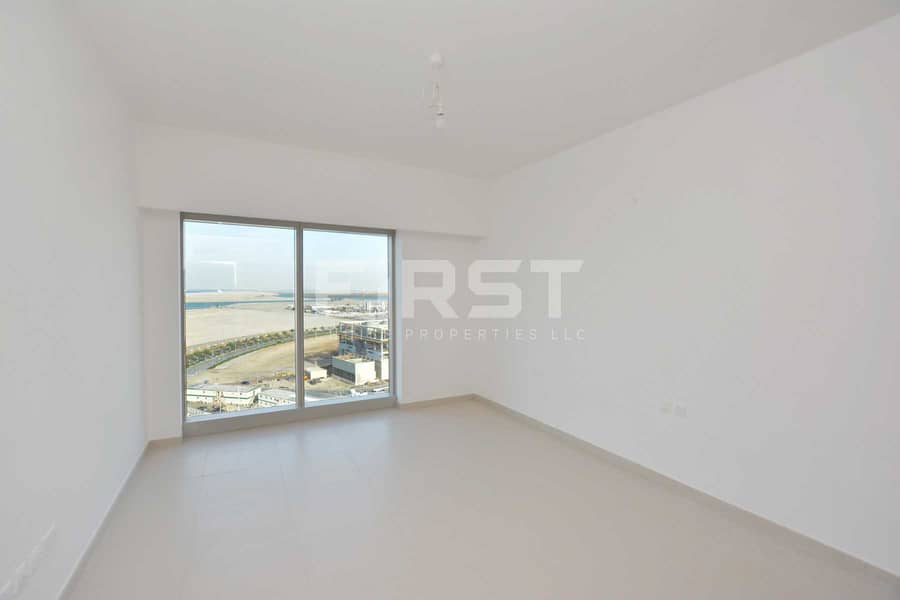 7 Internal Photo of 1 Bedroom Apartment in The Gate Tower Shams Abu Dhabi Al Reem Island Abu Dhabi UAE (12). jpg