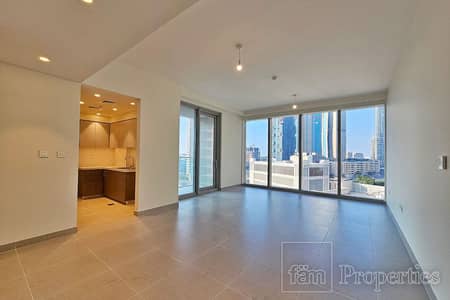 2 Bedroom Flat for Sale in Downtown Dubai, Dubai - Large Layout |Stellar Amenities |Premium location