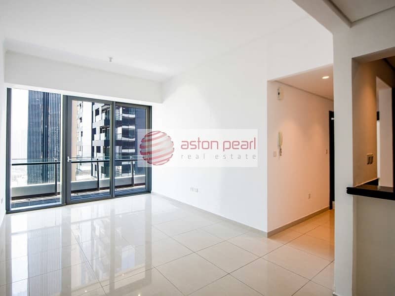 2BR with Balcony | Next to Marina Mall and Metro 2BR with Balcony | Next to Marina Mall and Metro