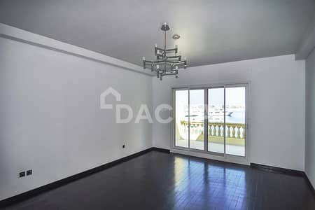 2 Bedroom Townhouse for Rent in Palm Jumeirah, Dubai - Elegant Townhouse 2 Bed / Sea View / READY MOVE IN