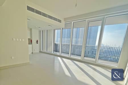 شقة 2 غرفة نوم للبيع في مرسى خور دبي، دبي - شقة في برج هاربور جيت 2،بوابة هاربور،مرسى خور دبي 2 غرف 2500000 درهم - 8136948