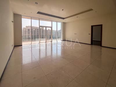 Mid Floor | Sea View | Unfurnished | Vacant