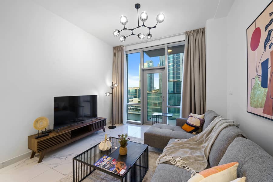 6 Living Room