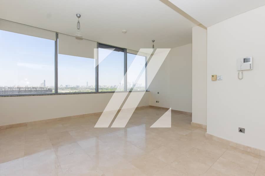 4 CHEQUES  | Zabeel View | Open Plan