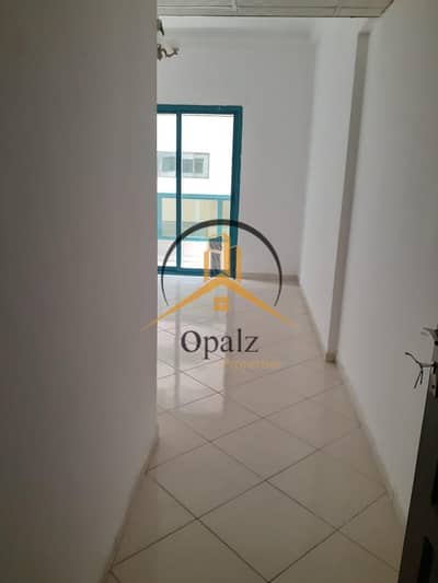 Family 1BHK Apartment in Just 25k With Balcony And Central Ac 6 Chqs Payments Near Dubai Exit Al Nahda Shj Contact Now