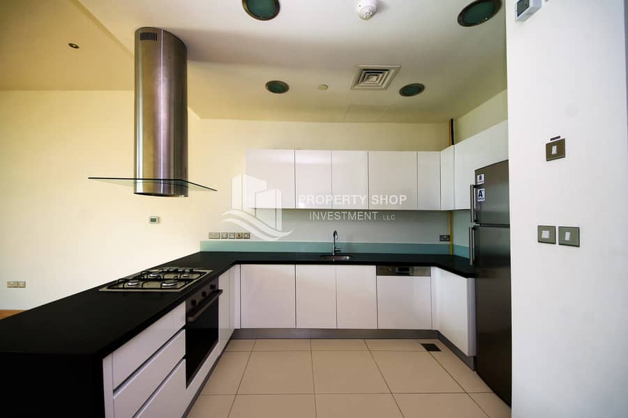 5 studio-apartment-abu-dhabi-al-raha-beach-al-bandar-al-barza-kitchen. JPG