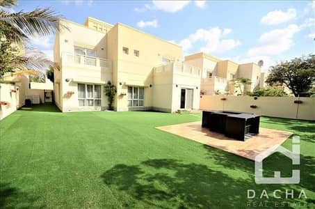 Great Deal / Meadows 2 / 5 bed / Opp Park Great Deal / Meadows 2 / 5 bed / Opp Park