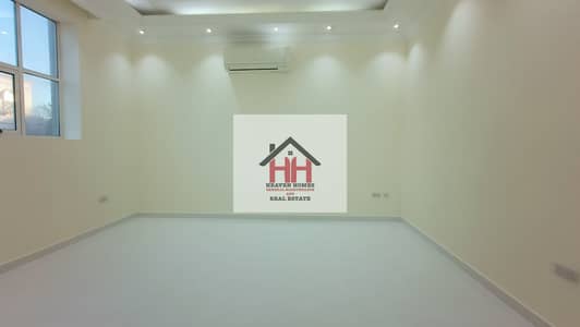 فیلا 6 غرف نوم للايجار في الرحبة، أبوظبي - IMG20231030170519. jpg