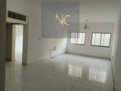 3 rooms and a hall for annual rent in Ajman, Al Rashidiya, adaptation by the owner, close to Ajman Corniche