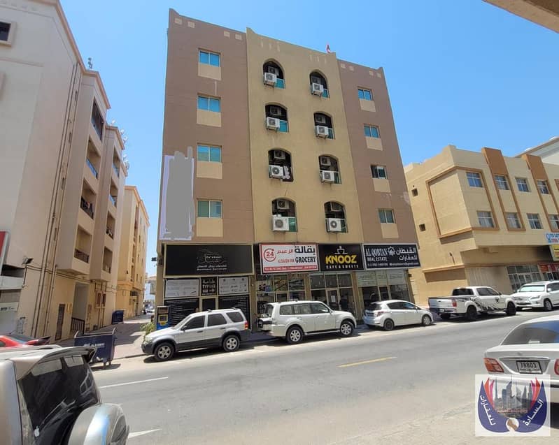 بناية للبيع في عجمان الجرف 2 دور ارضي + 4 ادوار بناية للبيع في عجمان الجرف 2 دور ارضي + 4 ادوار
