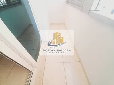 Spacious Huge 2bhk apartment with double balconies,gym&pool,parking ready to move in very good price 39k