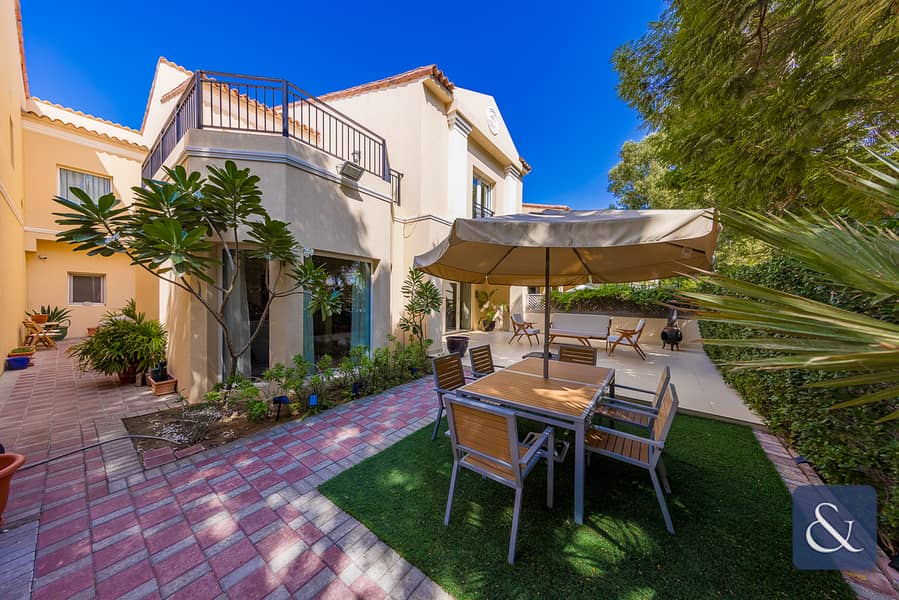 Townhouse | Opposite Pool | Excellent Location Townhouse | Opposite Pool | Excellent Location
