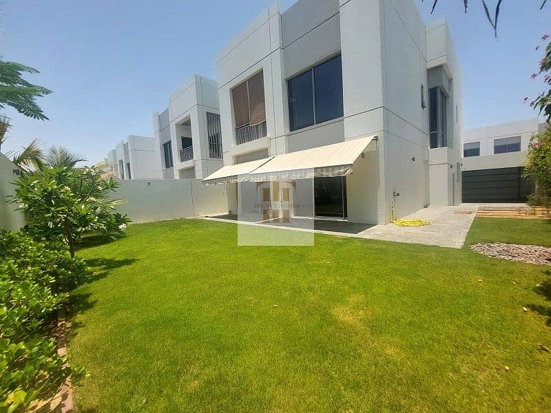 5 Bed Excellent Quality | Shared  Tennis court & Pool & Gym | Compound| Private Garden