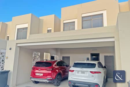 3 Bedroom Villa for Rent in Town Square, Dubai - Redecorated Inside | Single Row | Multiple Cheques